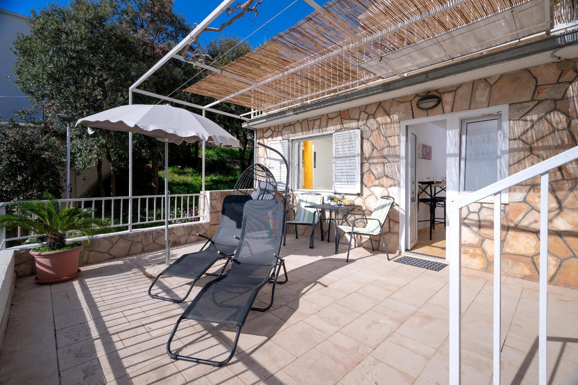 Apartments Lucic Hvar Town Exterior photo